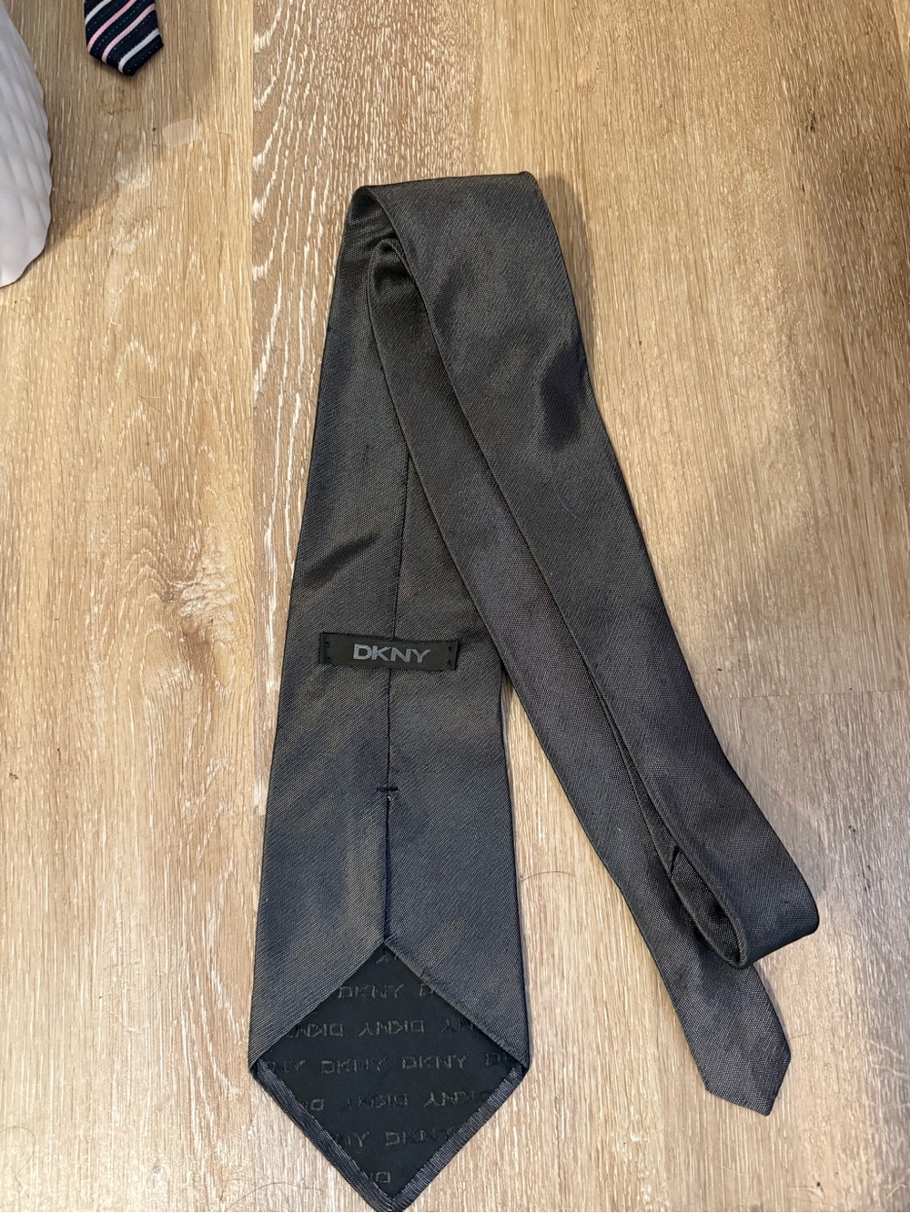 DKNY Dark Grat Solid Silk Men's Tie